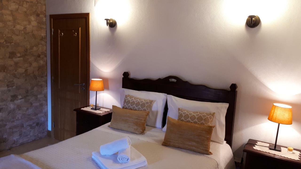 Casinha Do Mexico Holiday home Gondramaz